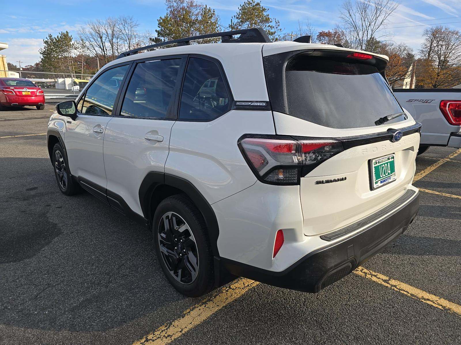 Subaru Forester 2025 — photo 2