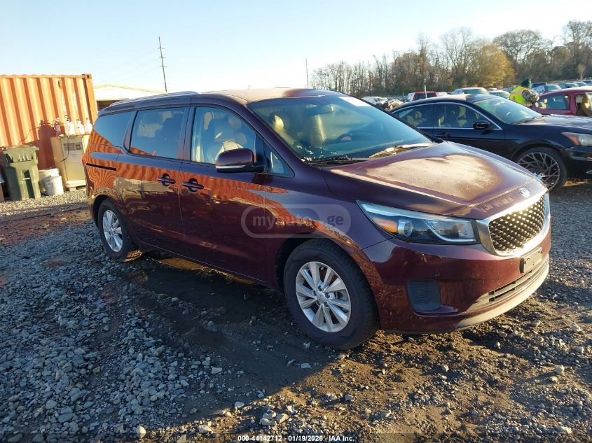 Kia Sedona 2018 — photo 2