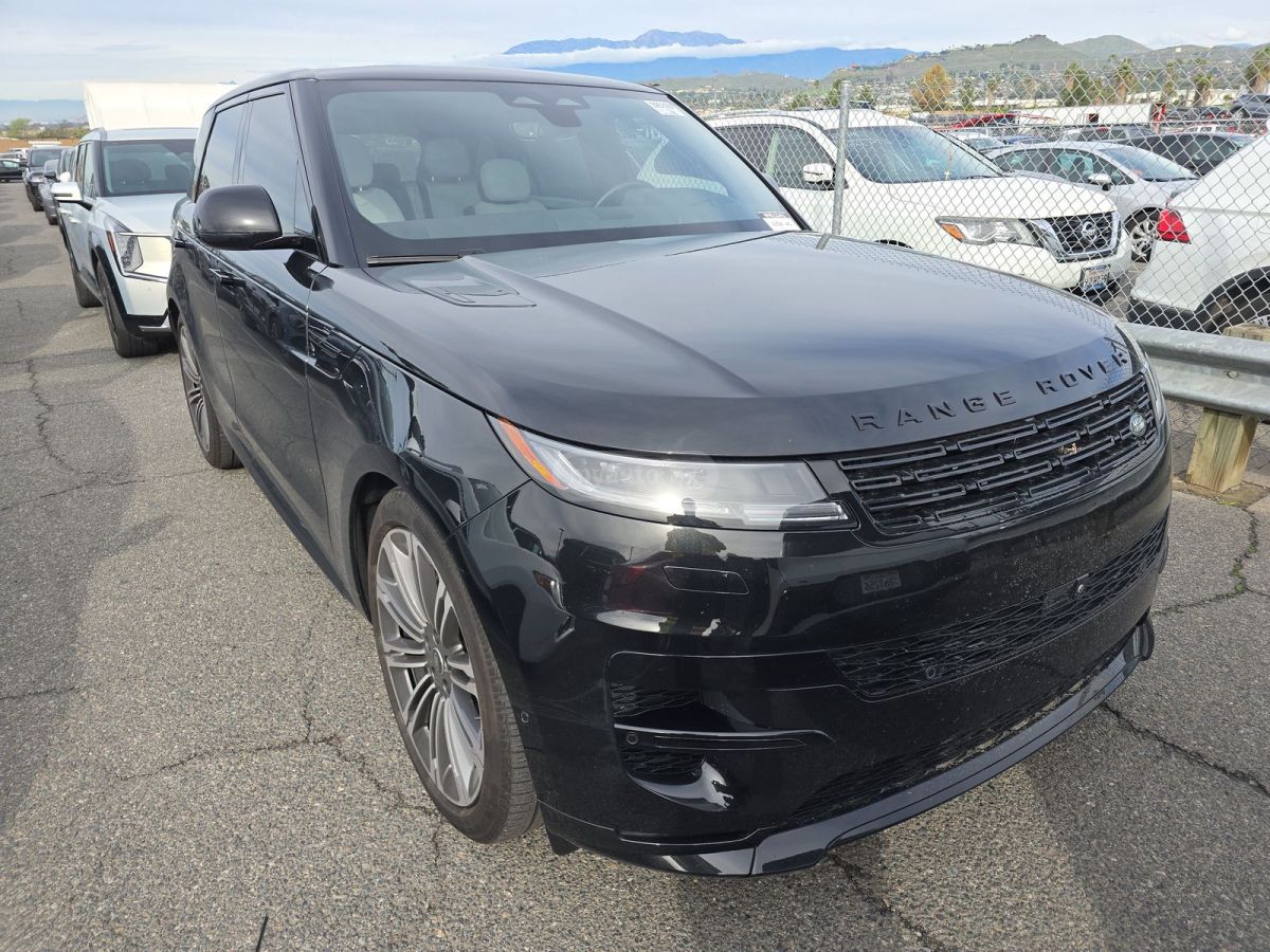 Land Rover Range Rover Sport 2025 — photo 2