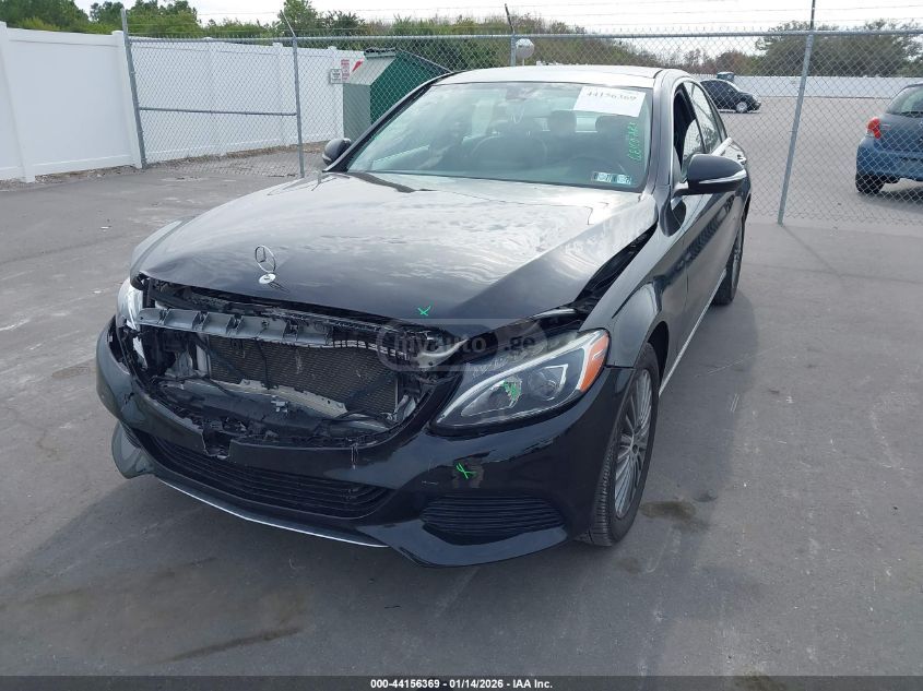 Mercedes-Benz C 300 2015 — photo 2