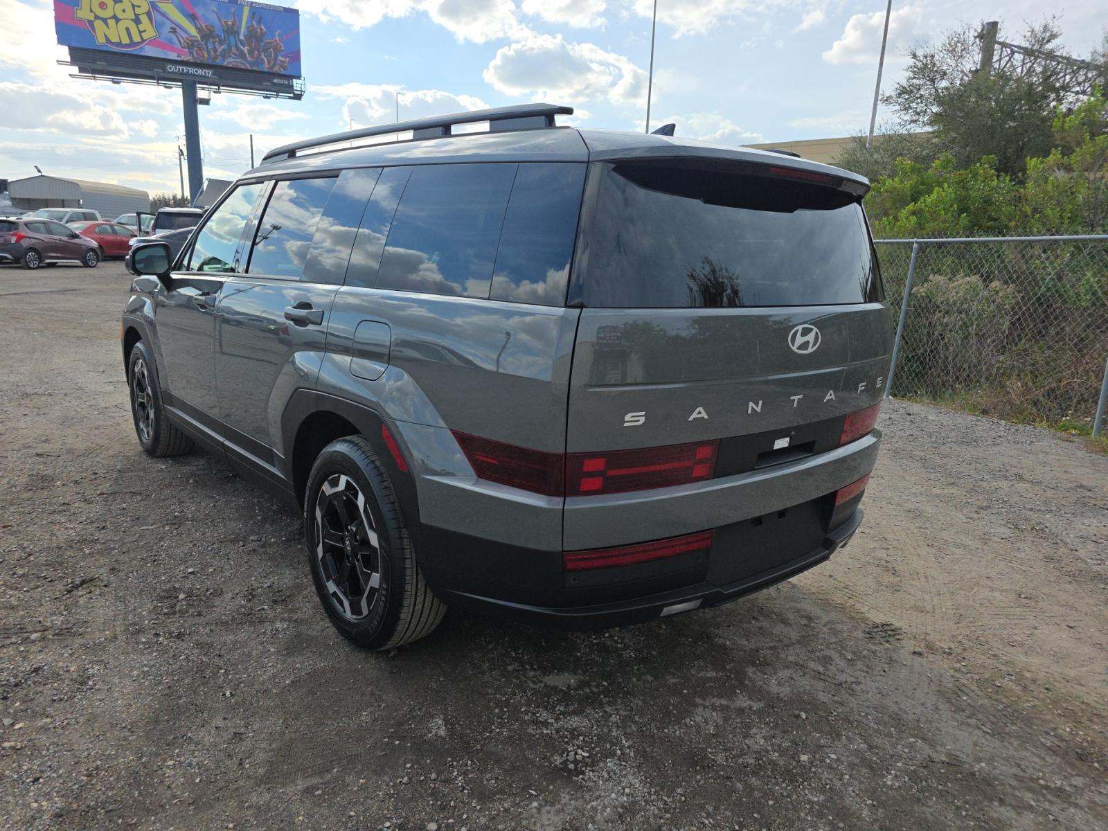 Hyundai Santa Fe 2026 — photo 2