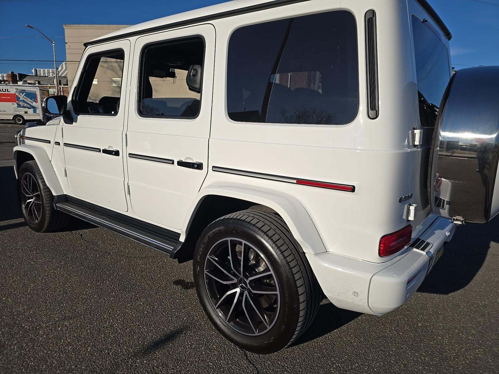 Mercedes-Benz G 550 2025 — photo 2
