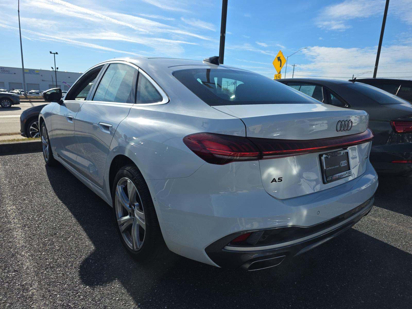 Audi A5 2025 — photo 2