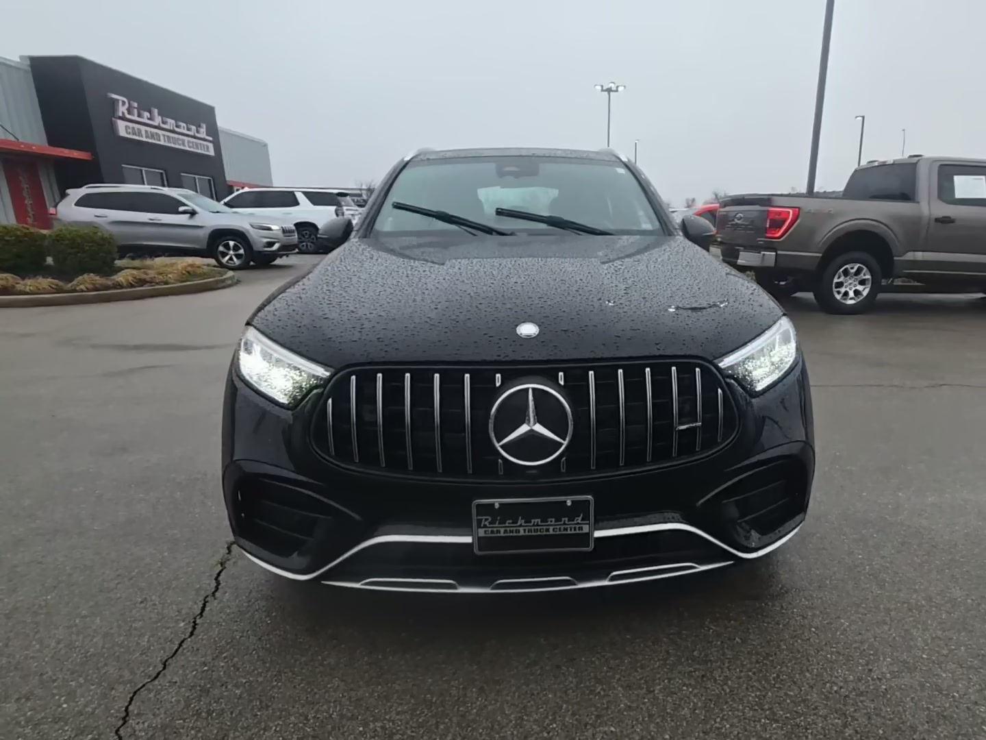 Mercedes-Benz GLC 43 AMG 2025 — photo 2