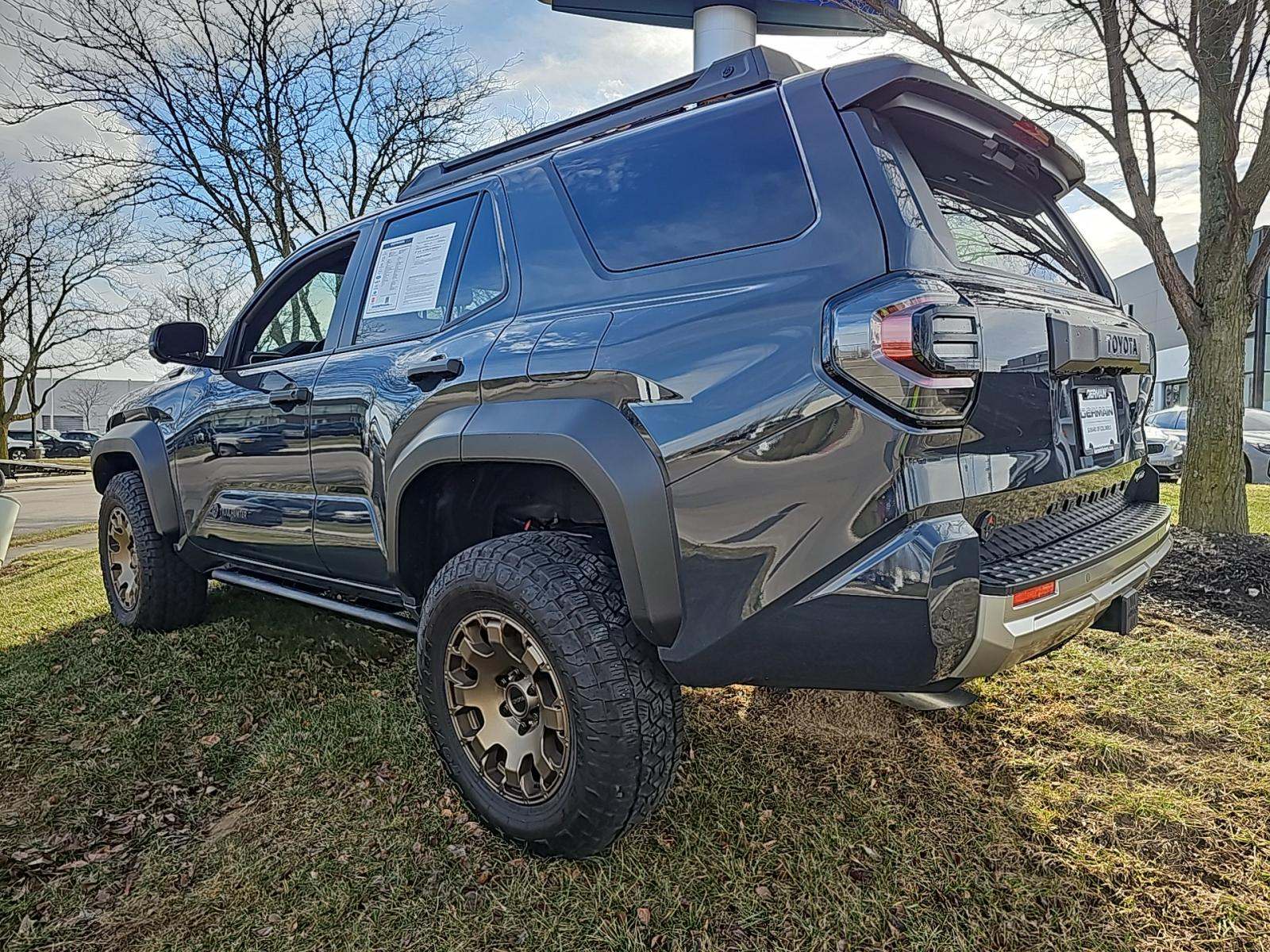 Toyota 4Runner 2025 — photo 2
