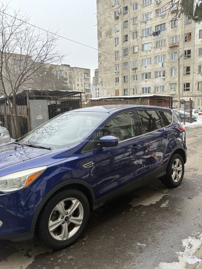 Ford Escape 2014 — photo 2