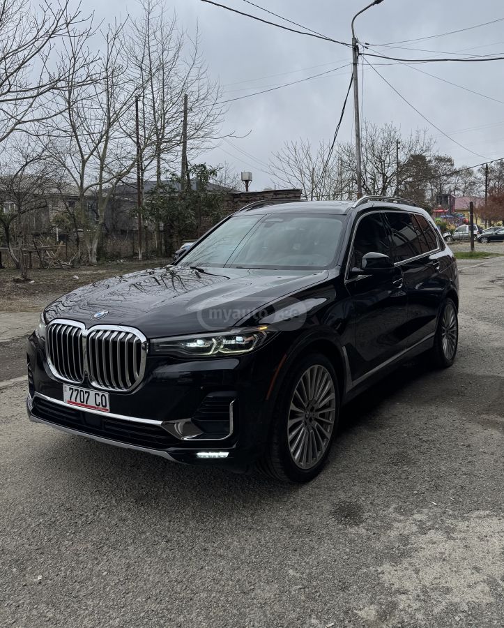 BMW X7