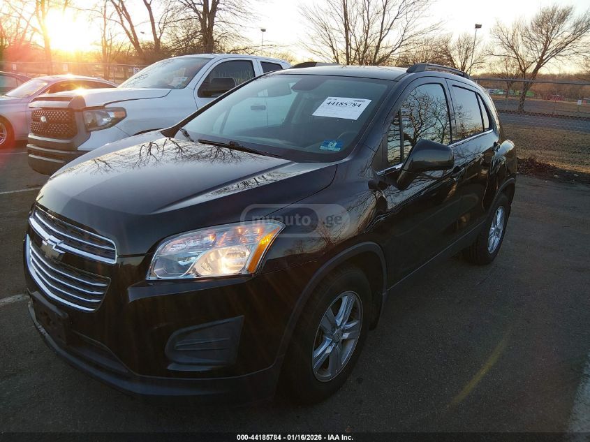 Chevrolet Trax 2016 — photo 2