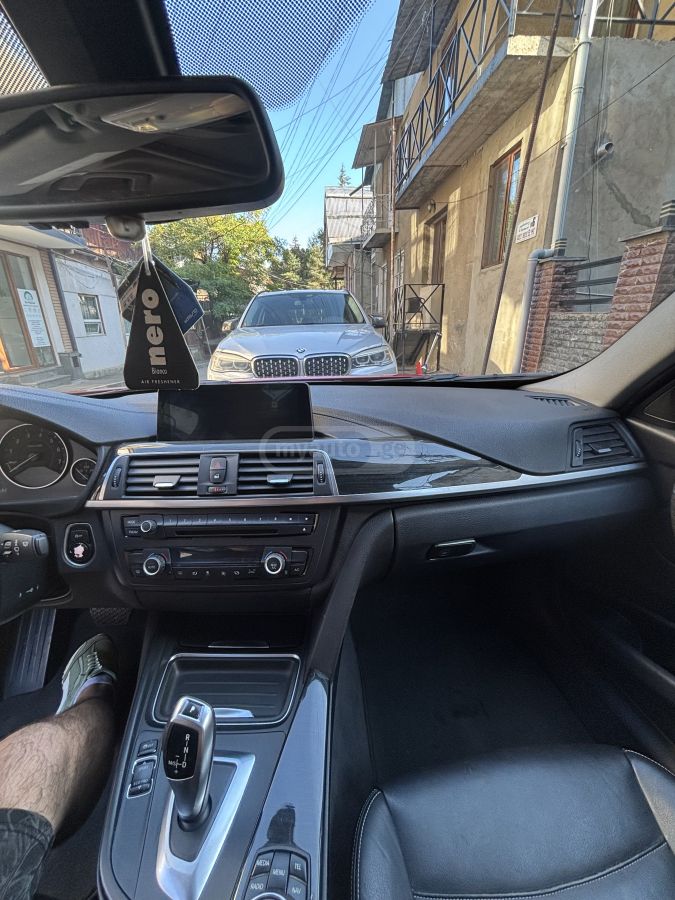 BMW 328 2015 — photo 2