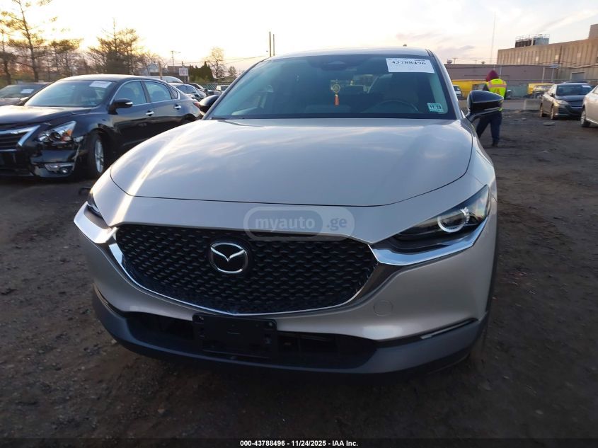 Mazda CX-30 2024 — photo 2