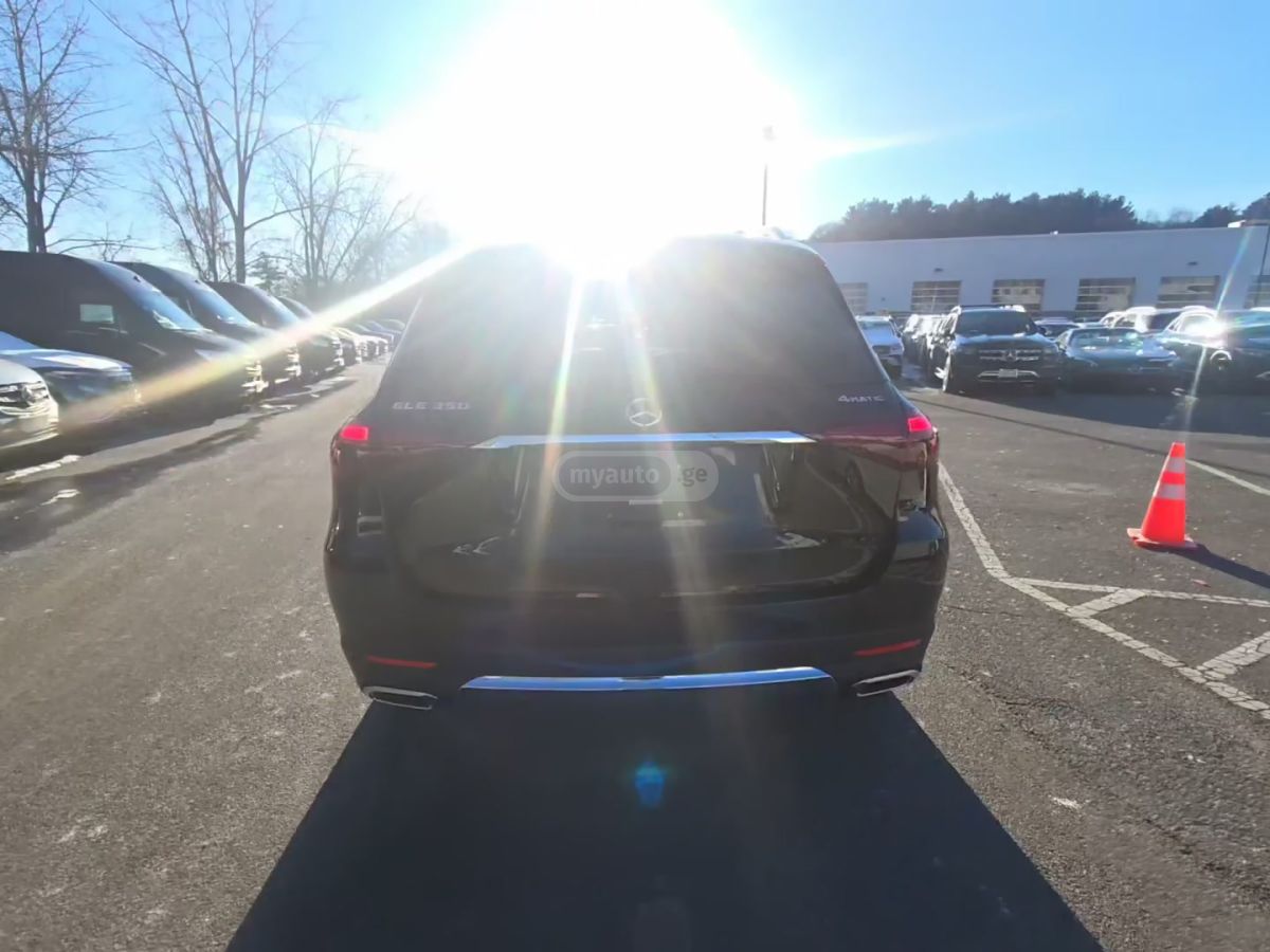 Mercedes-Benz GLE 350 2025 — photo 2