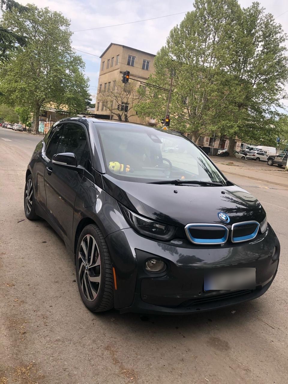BMW i3