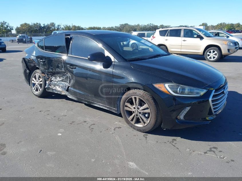 Hyundai Elantra 2018 — photo 2