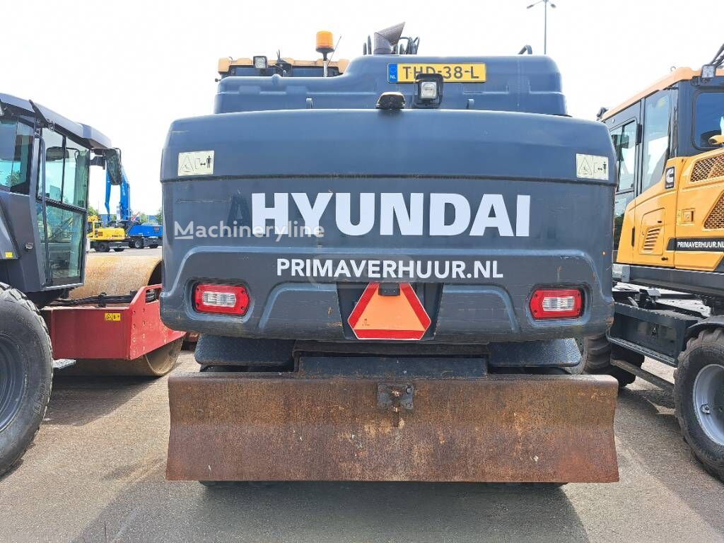 Hyundai 30 D-7E 2016 — photo 2