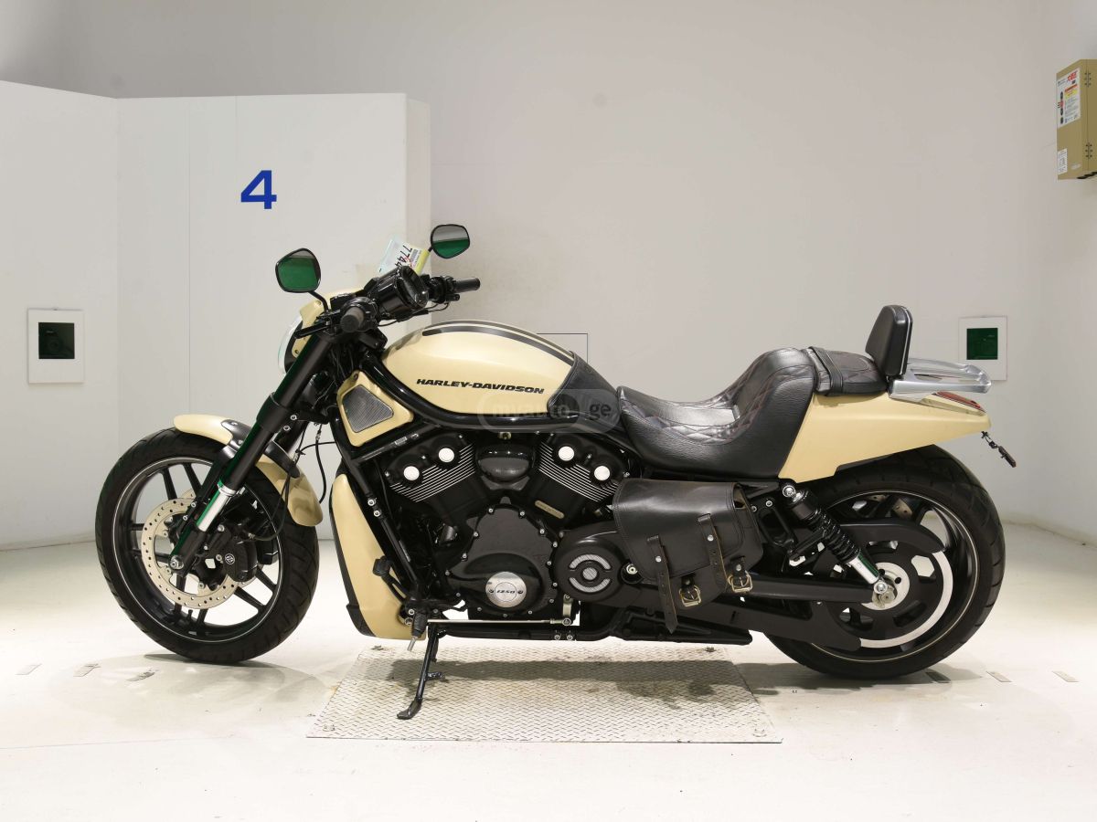 Harley-Davidson V-Rod 2014 — photo 2