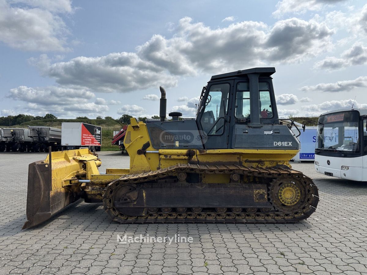 Hino D155AX 2001 — photo 2
