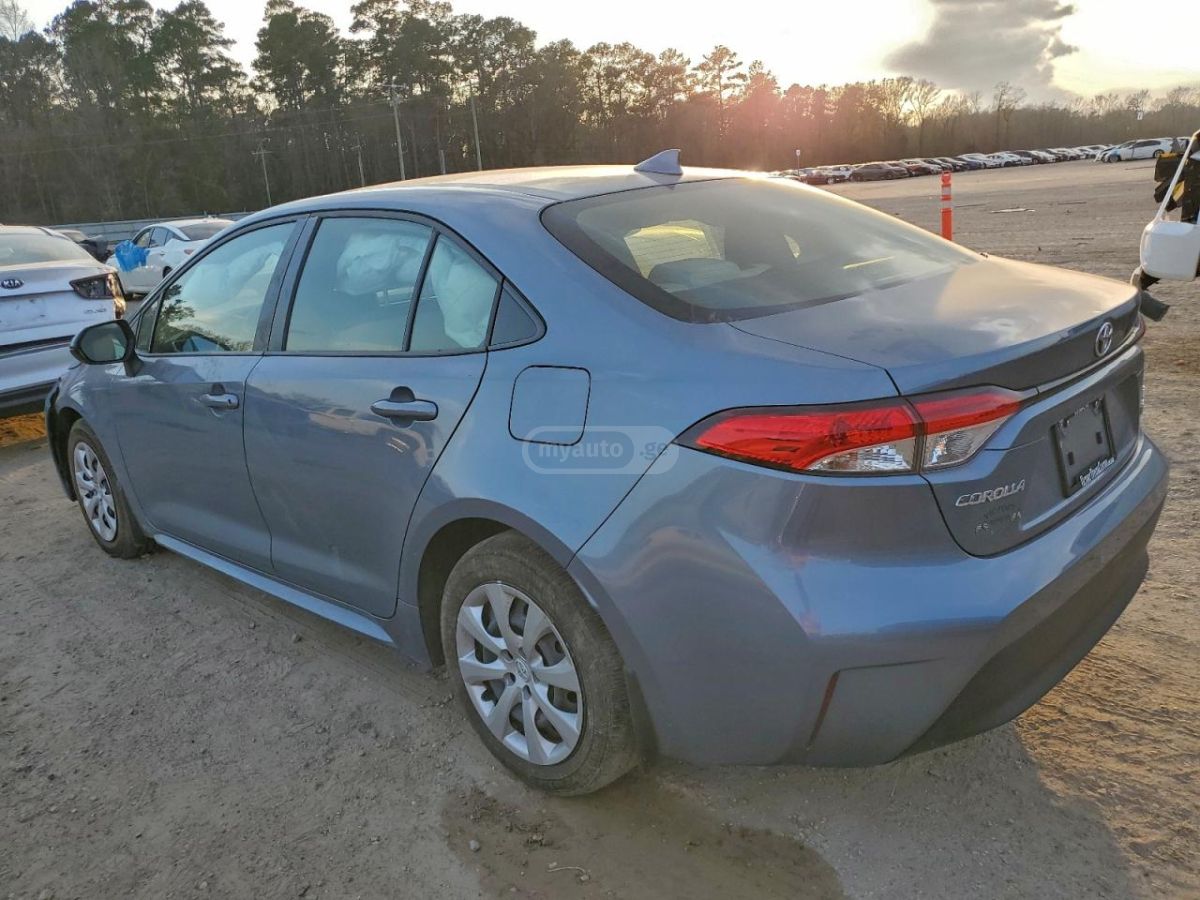 Toyota Corolla 2024 — photo 2
