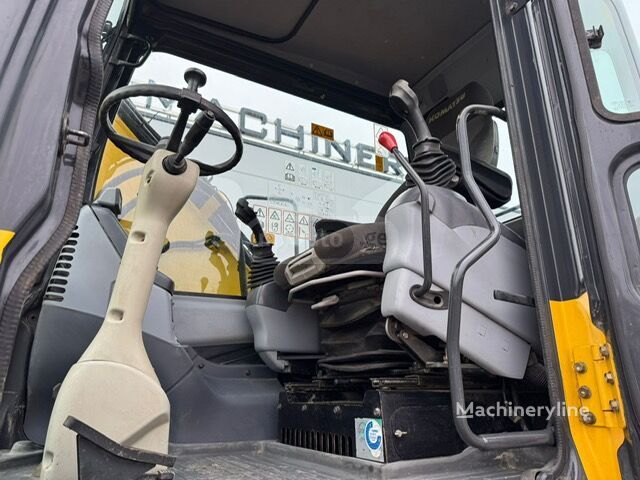 Hino D155AX 2008 — photo 2