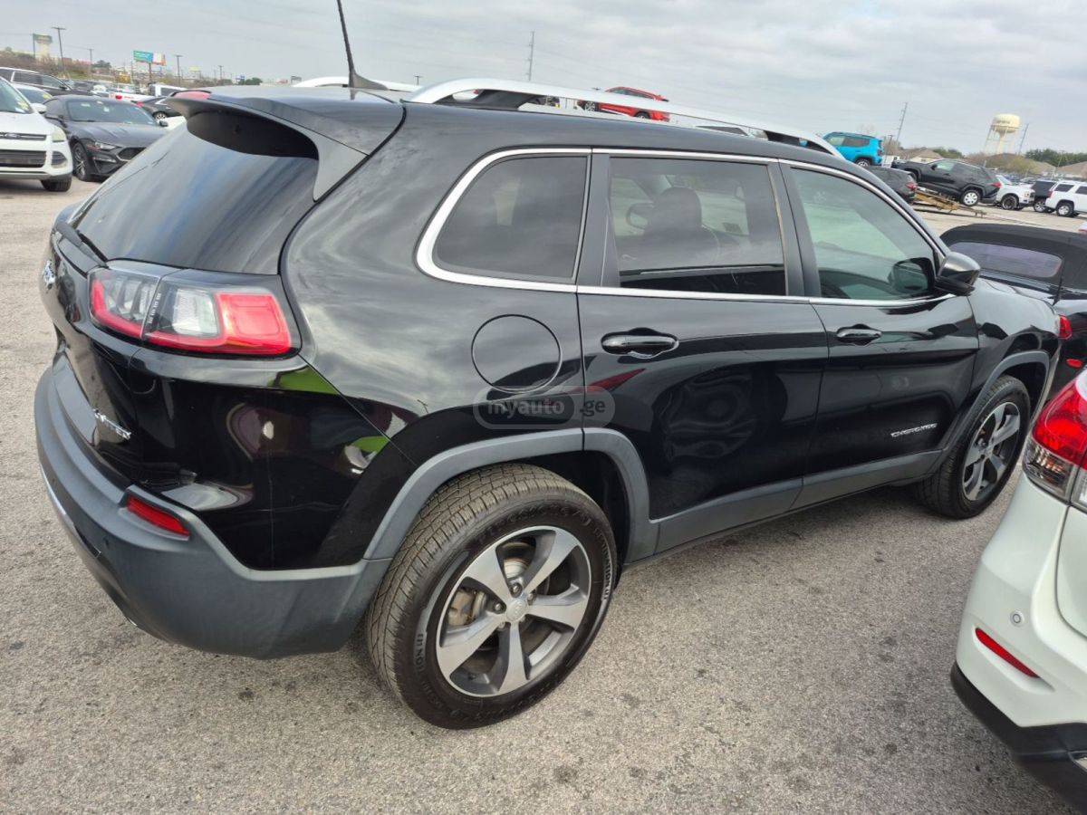 Jeep Cherokee 2019 — photo 2