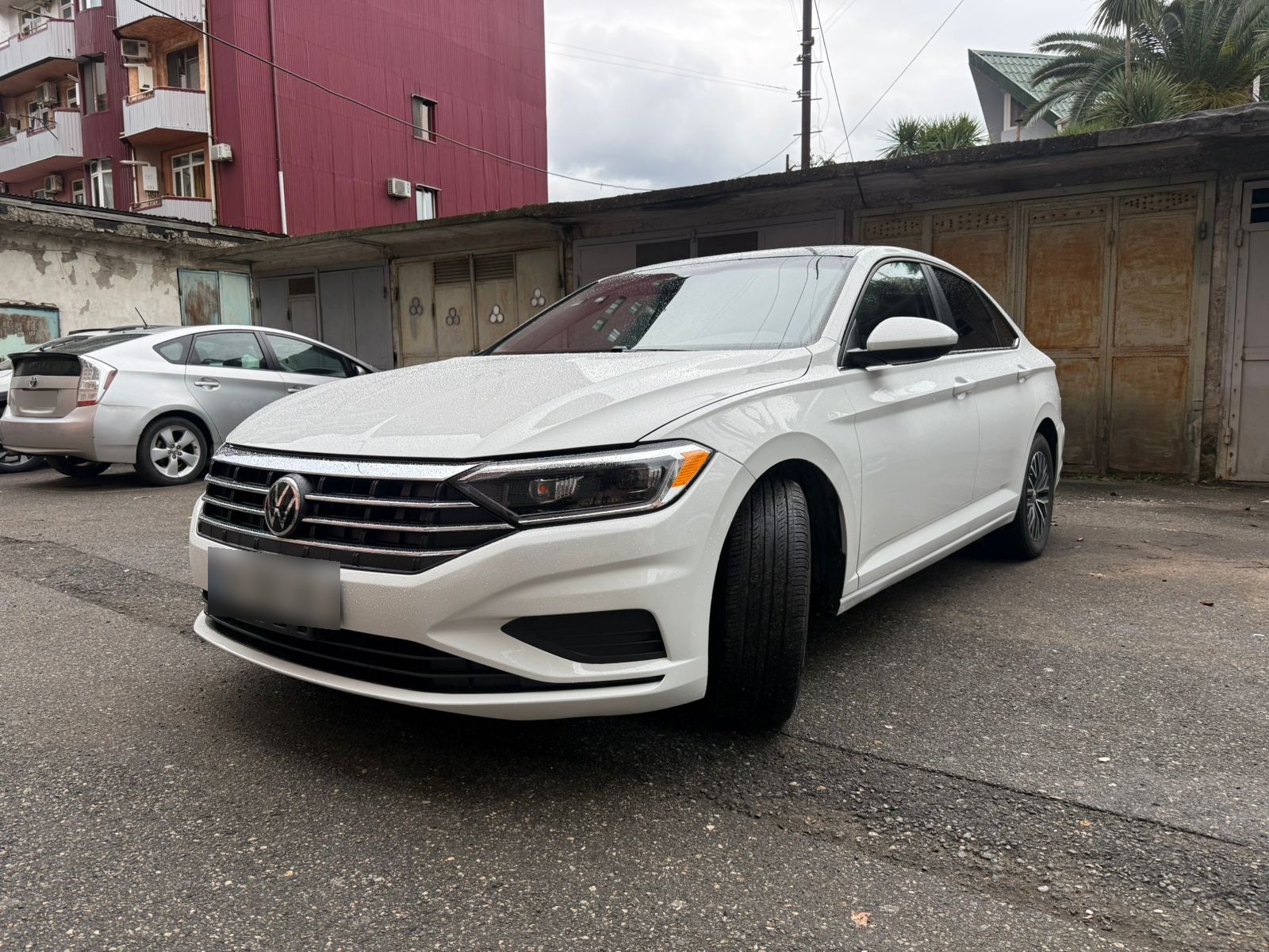 Volkswagen Jetta 2018 — photo 2