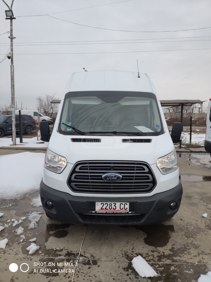 Ford Transit 2017 — photo 2