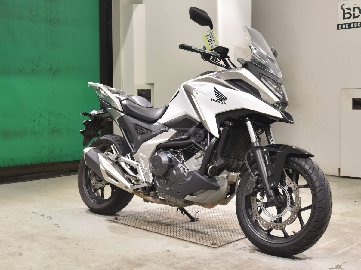Honda NC 750 2023 — photo 2