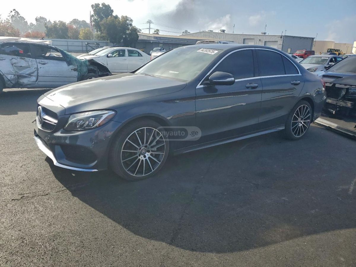 Mercedes-Benz C 400