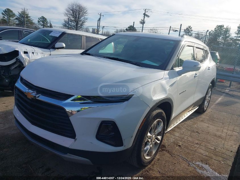 Chevrolet Blazer 2019 — photo 2