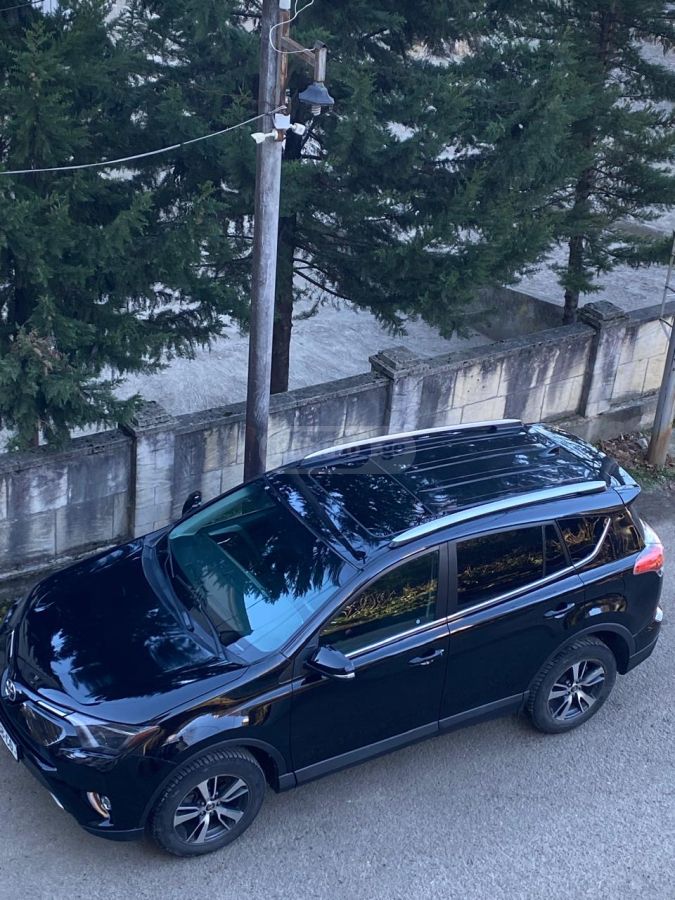 Toyota RAV4 2016 — photo 2