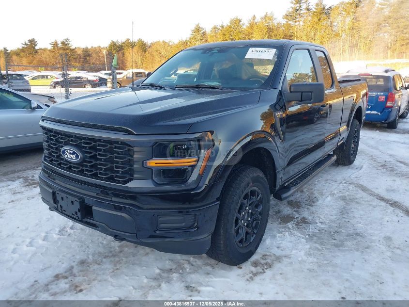 Ford F-150 2025 — photo 2
