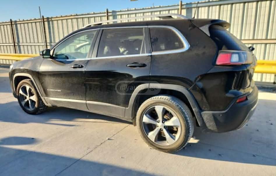 Jeep Cherokee 2019 — photo 2
