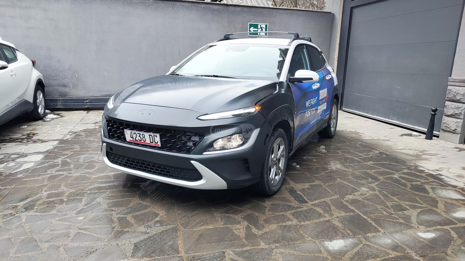 Hyundai Kona 2023 — photo 2