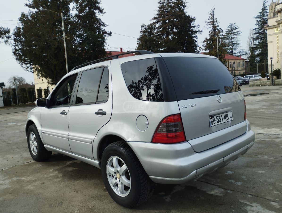 Mercedes-Benz ML 350 2003 — photo 2