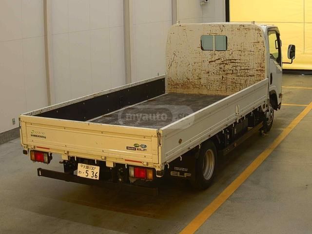 Isuzu Elf 2022 — photo 2