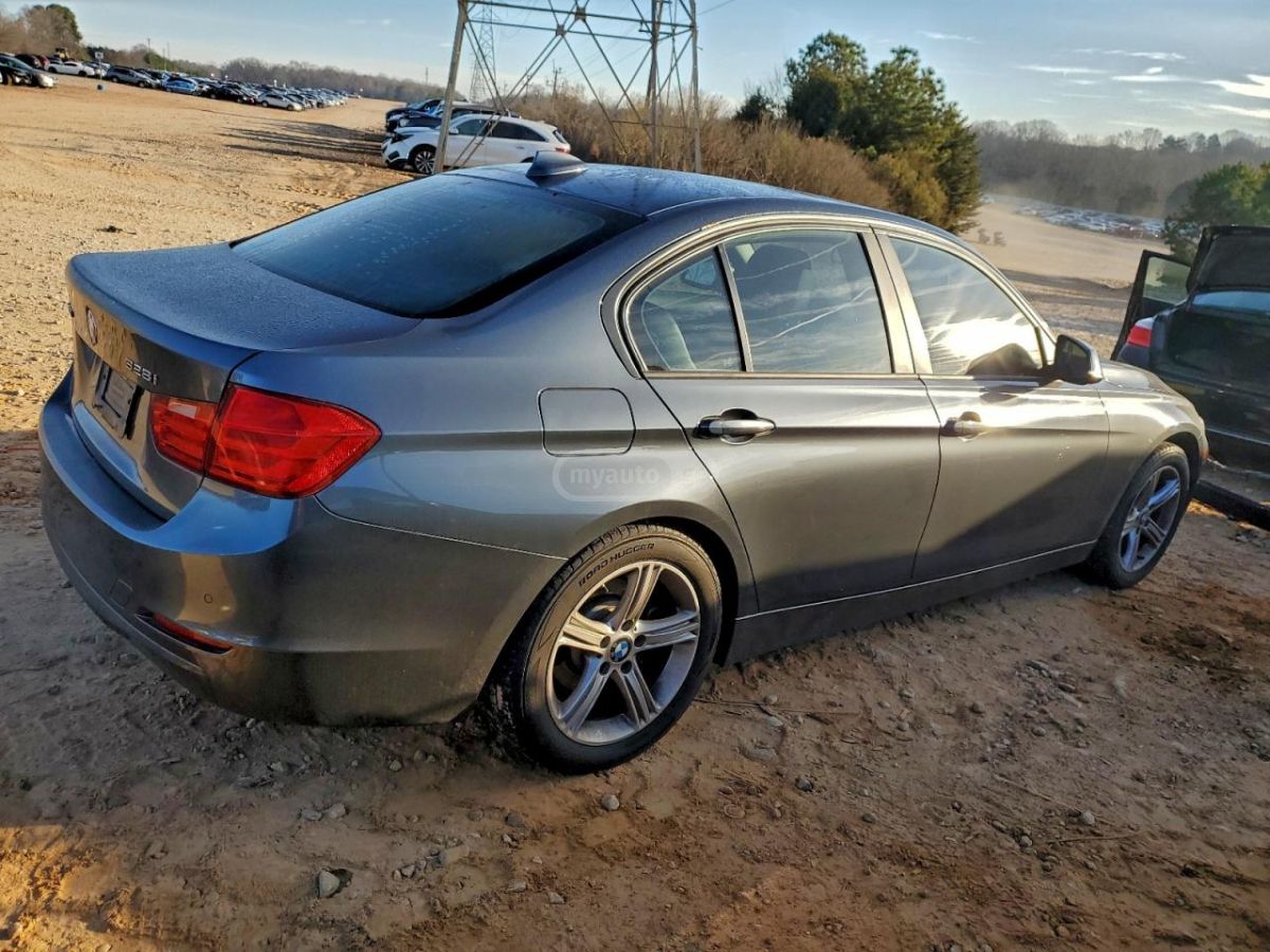 BMW 328 2015 — photo 2