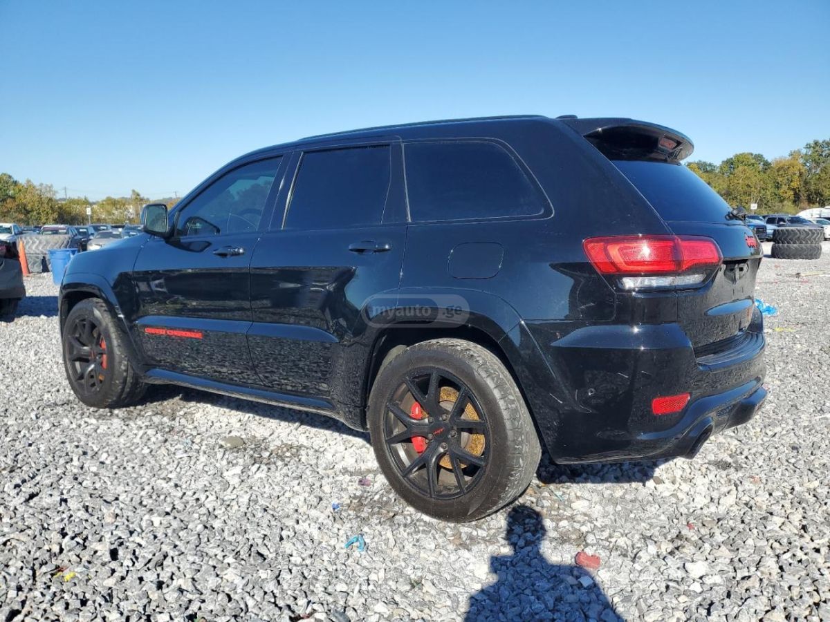 Jeep Grand Cherokee 2018 — photo 2