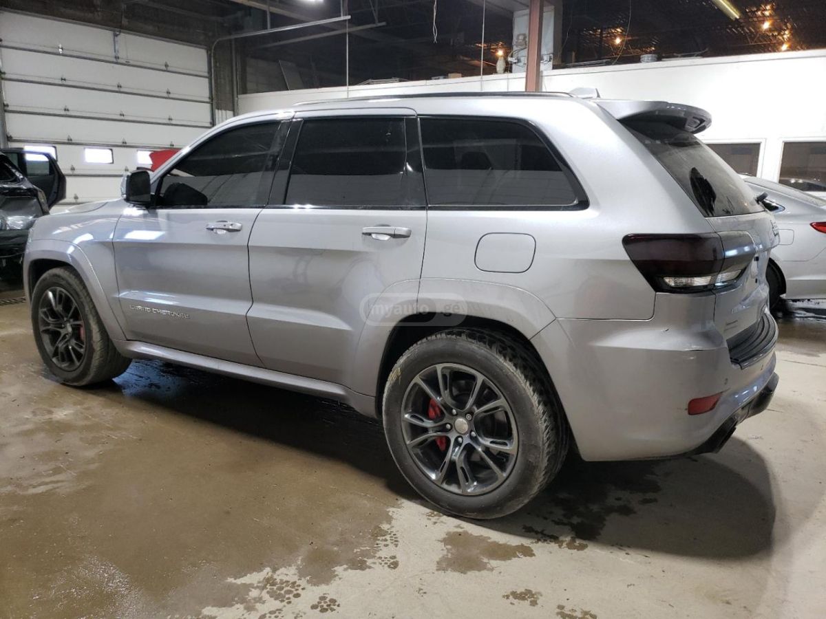 Jeep Grand Cherokee 2016 — photo 2