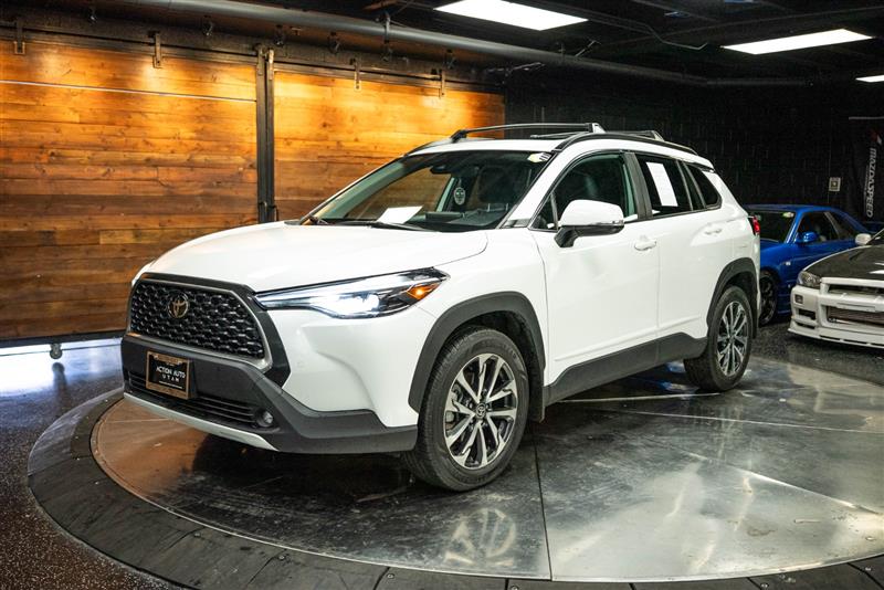 Toyota Corolla Cross 2022 — photo 2
