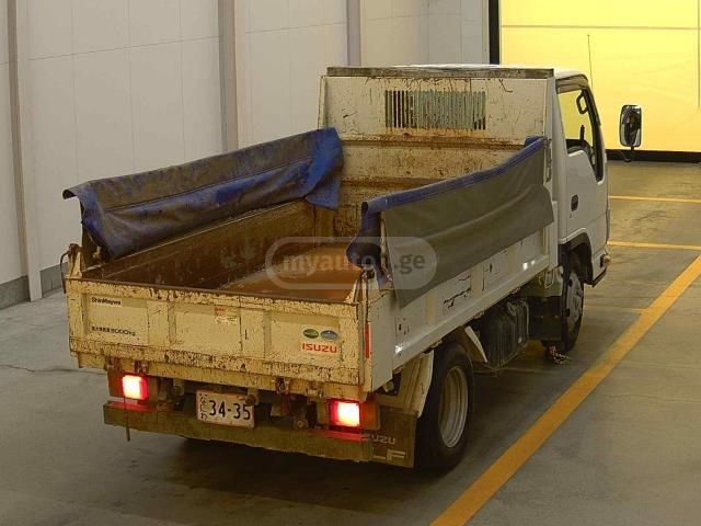 Isuzu Elf 2019 — photo 2