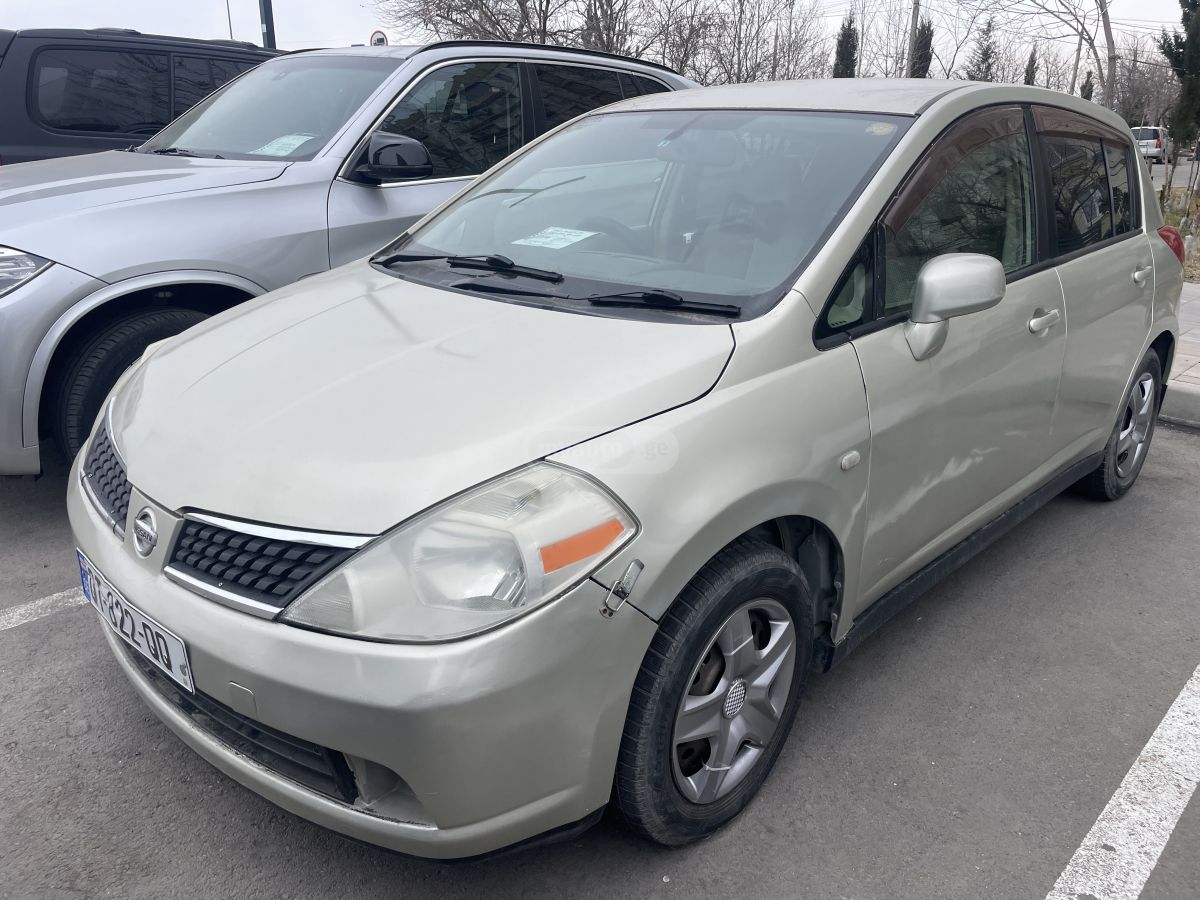 Nissan Tiida 2006 — photo 2