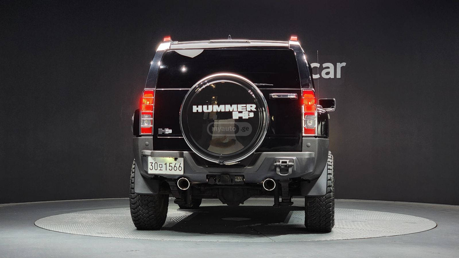 Hummer H3 2005 — photo 2