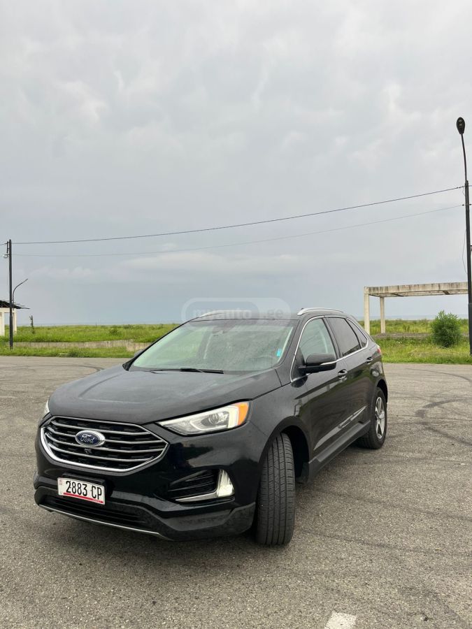 Ford Edge 2019 — photo 2