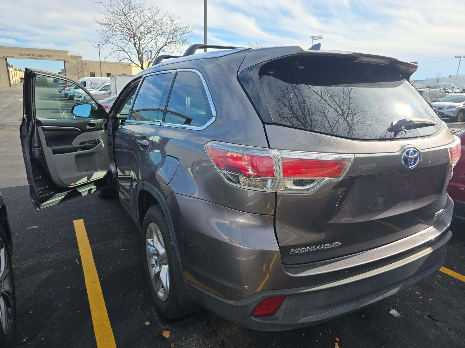 Toyota Highlander 2014 — photo 2