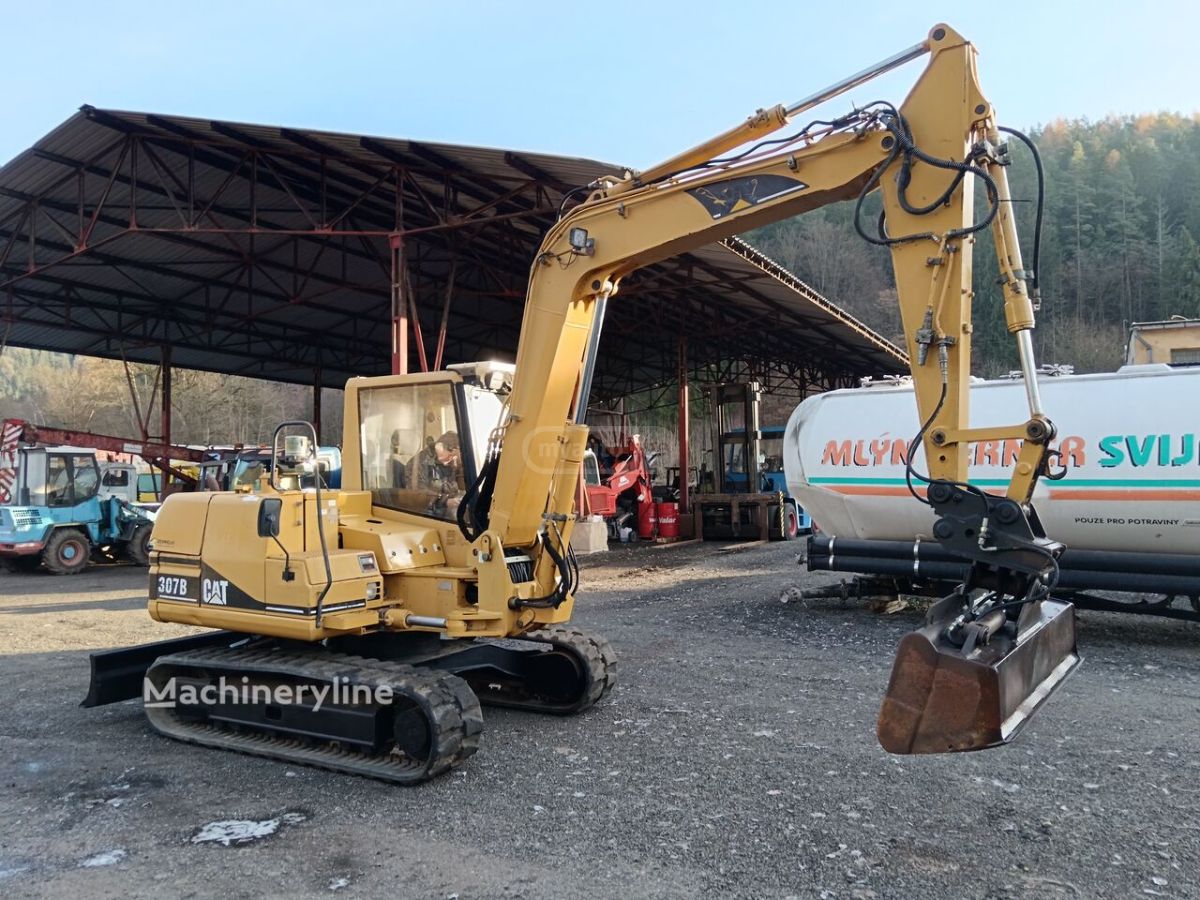 Caterpillar 120 / 120 AWD 2004 — photo 2
