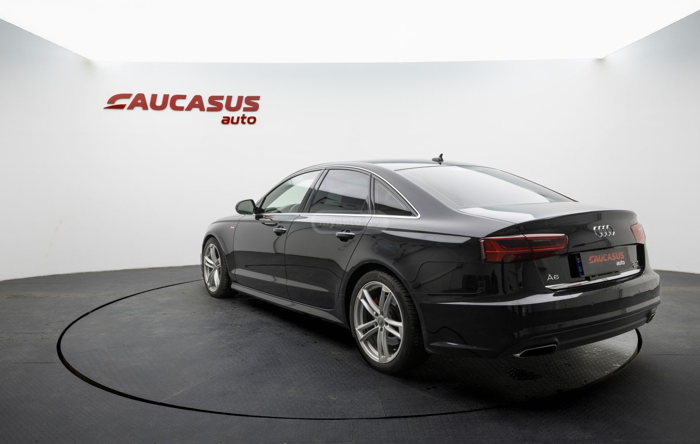 Audi A6 2017 — photo 2