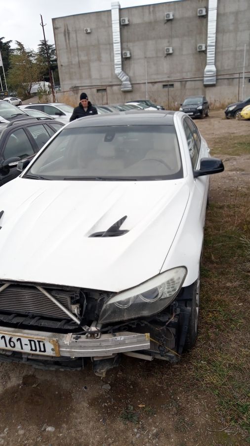 BMW 535 2012 — photo 2