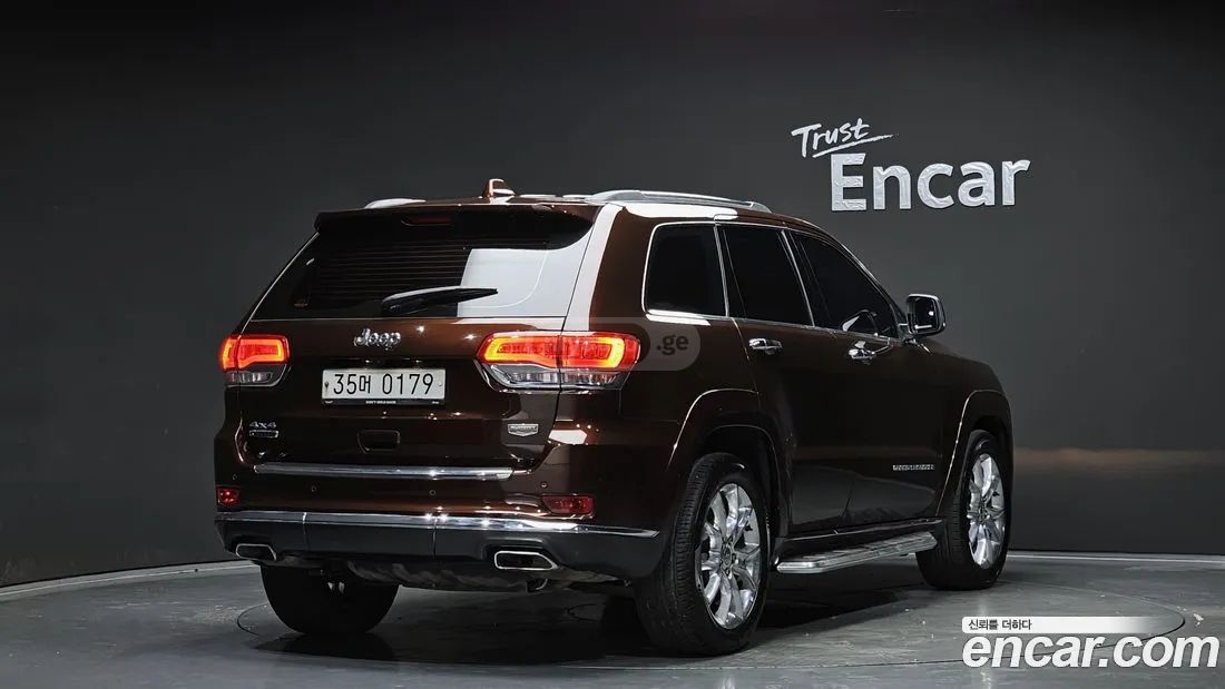 Jeep Grand Cherokee 2015 — photo 2