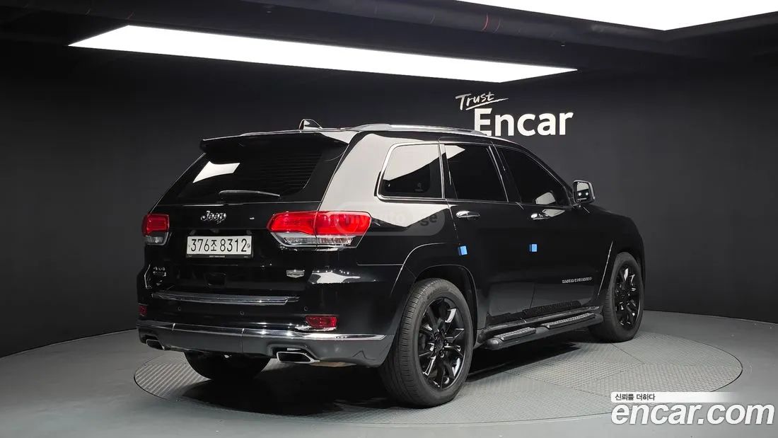 Jeep Grand Cherokee 2015 — photo 2