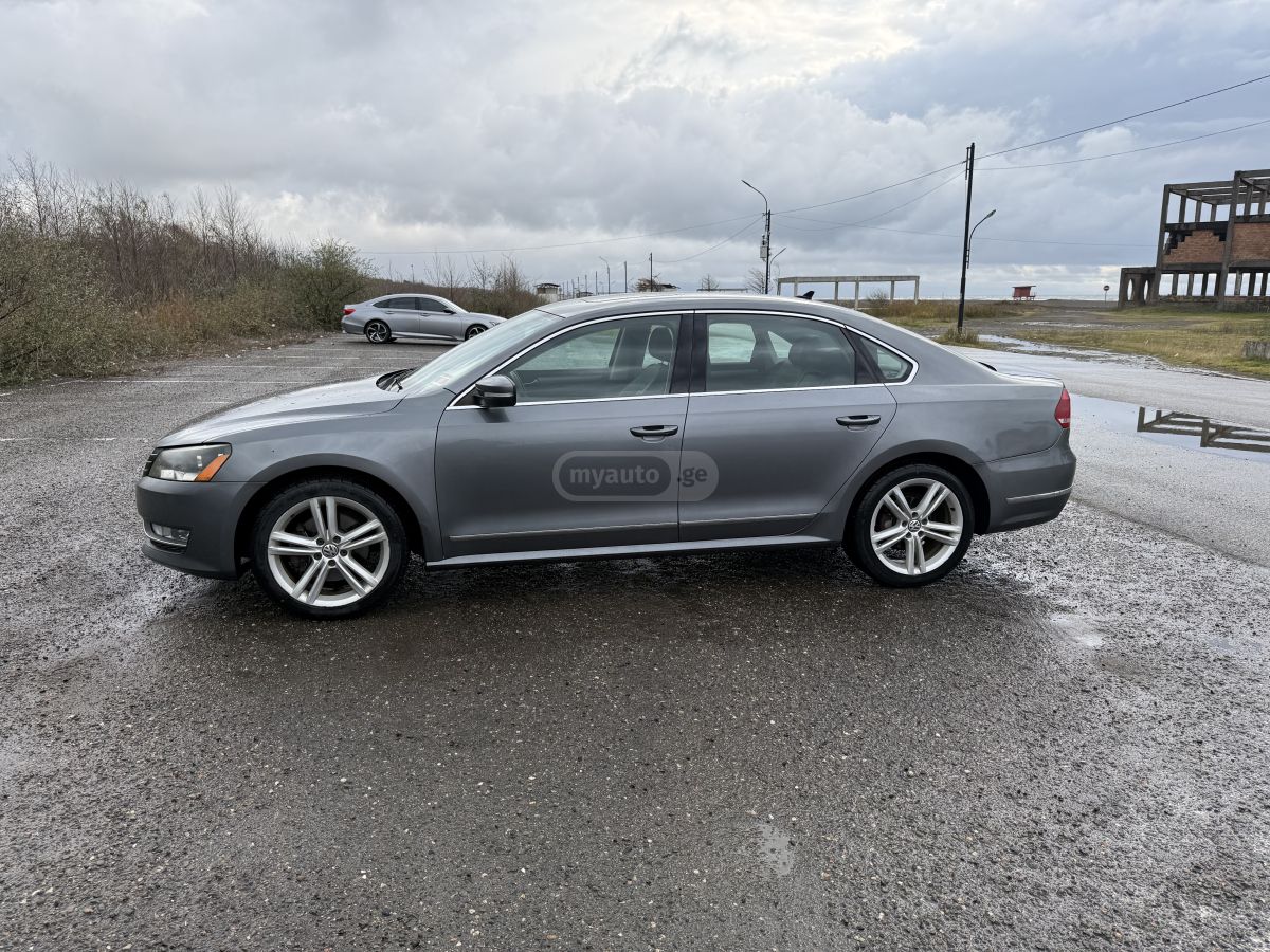 Volkswagen Passat 2015 — photo 2