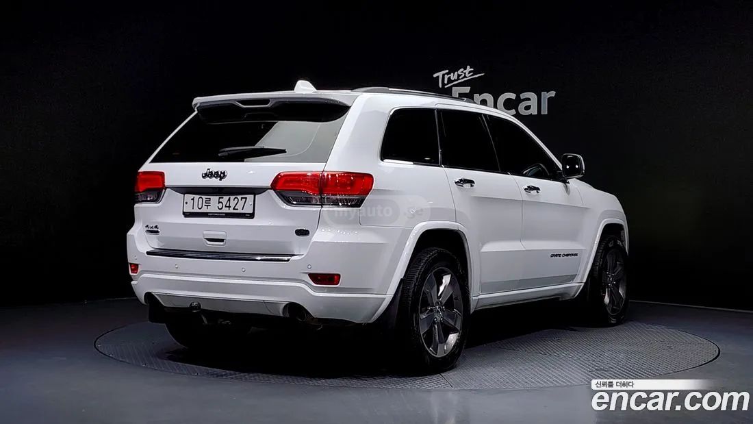 Jeep Grand Cherokee 2016 — photo 2
